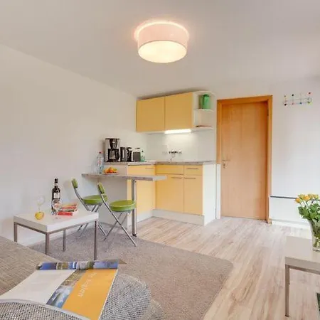 Ferienhaus Mit Kamin Am Achterwasser In Luetow 別荘 *